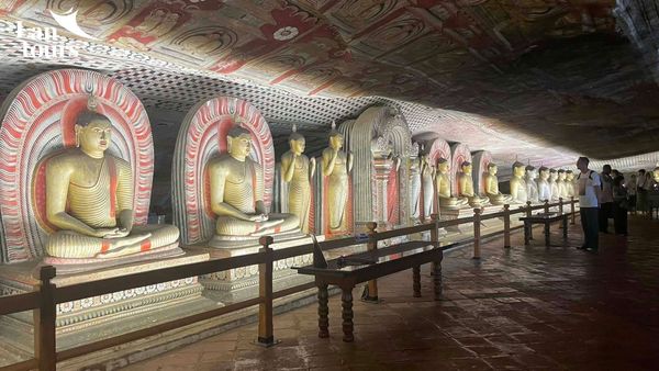 ĐỀN VÀNG DAMBULLA