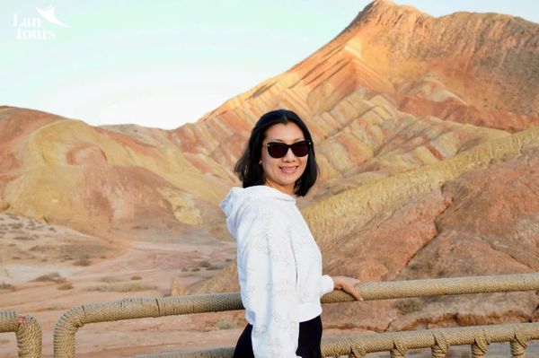 Con đường tơ lụa