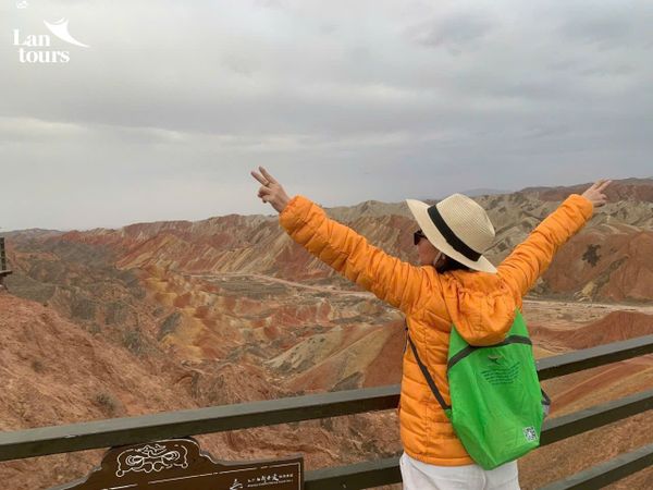 Con đường tơ lụa