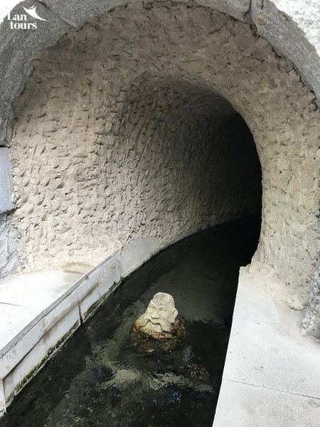 KAREZ