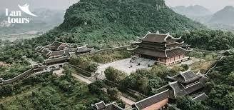 NAM HOA THIỀN TỰ