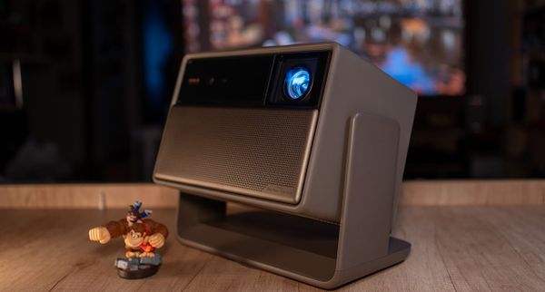 Xgimi Horizon 20 Max tích hợp hệ điều hành Google TV và Netflix bản quyền