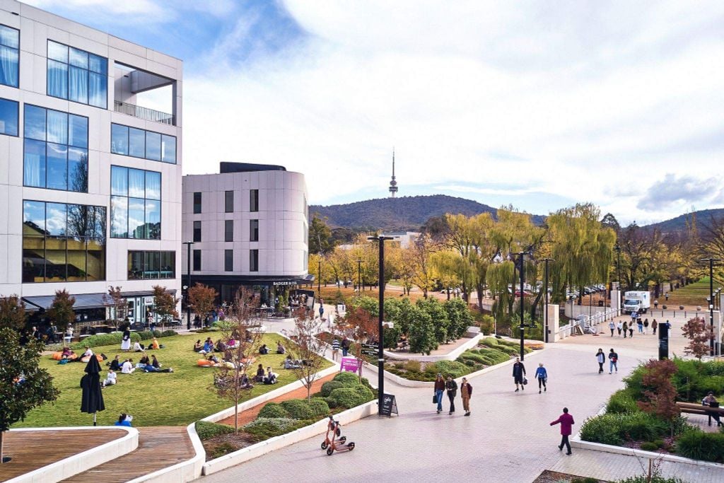 Lợi thế khi chọn du học Úc vào thời điểm Việt Nam tăng level 2 xét visa