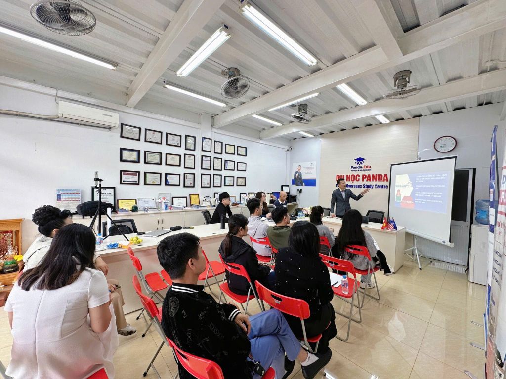 Hội thảo “Gặp gỡ Luật sư Di trú Úc & Chủ doanh nghiệp Úc” tại Hải Phòng diễn ra thành công tốt đẹp