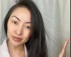 Hiện tượng tĩnh điện khi chải tóc: Nỗi ám ảnh của phái đẹp