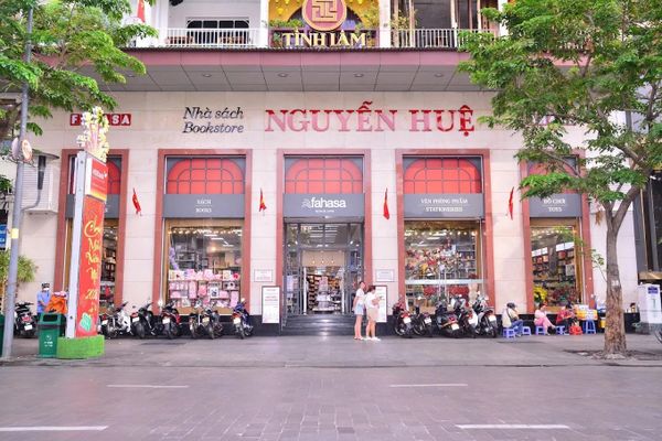 Fahasa Nguyễn Huệ Phường Sài Gòn