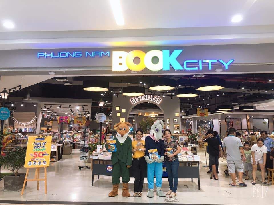 Văn phòng phẩm Quận 10 tại Phương Nam Book City - Vạn Hạnh Mall