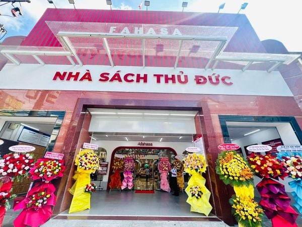 Nhà sách có bán văn phòng phẩm Thủ Đức