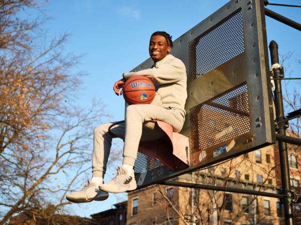 cach-chon-bong-ro-phu-hop-cho-phong-cach-choi-cua-ban