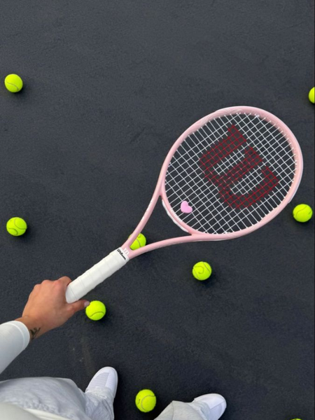 top-vot-tennis-wilson-mau-hong-duoc-yeu-thich-nhat-hien-nay