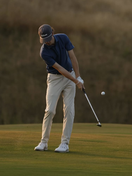 mix-match-ao-polo-nam-wilson-chuan-dep-tu-san-court-den-doi-thuong