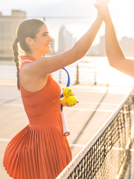 nang-tam-outfit-the-thao-voi-wilson