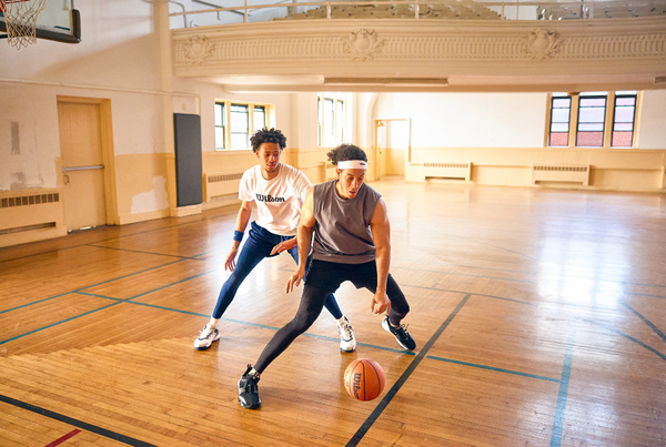 cach-chon-bong-ro-phu-hop-cho-phong-cach-choi-cua-ban