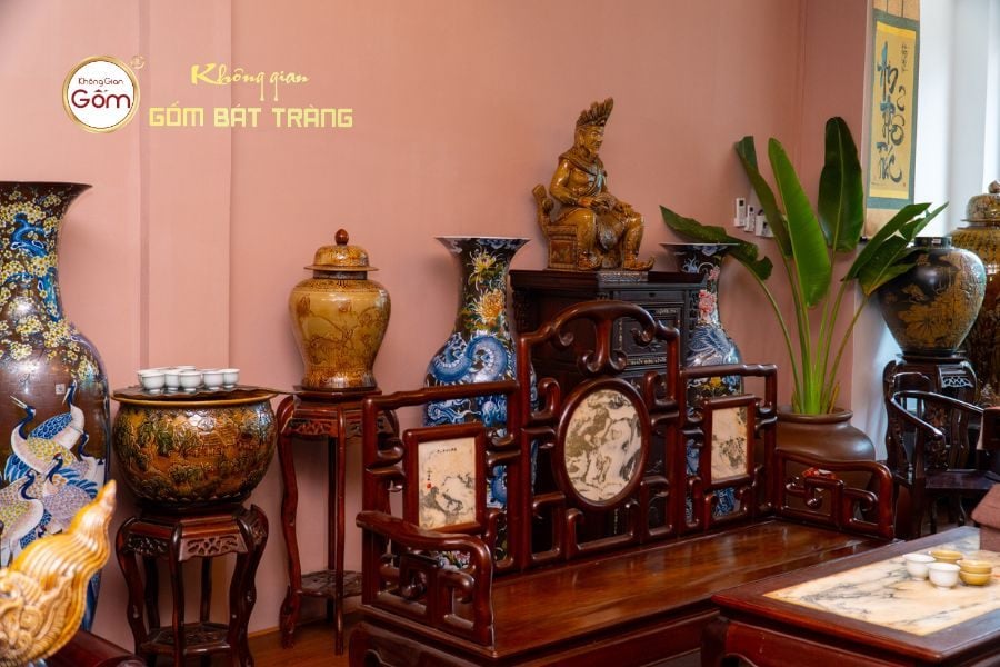 cua-hang-khong-gian-gom-bat-trang