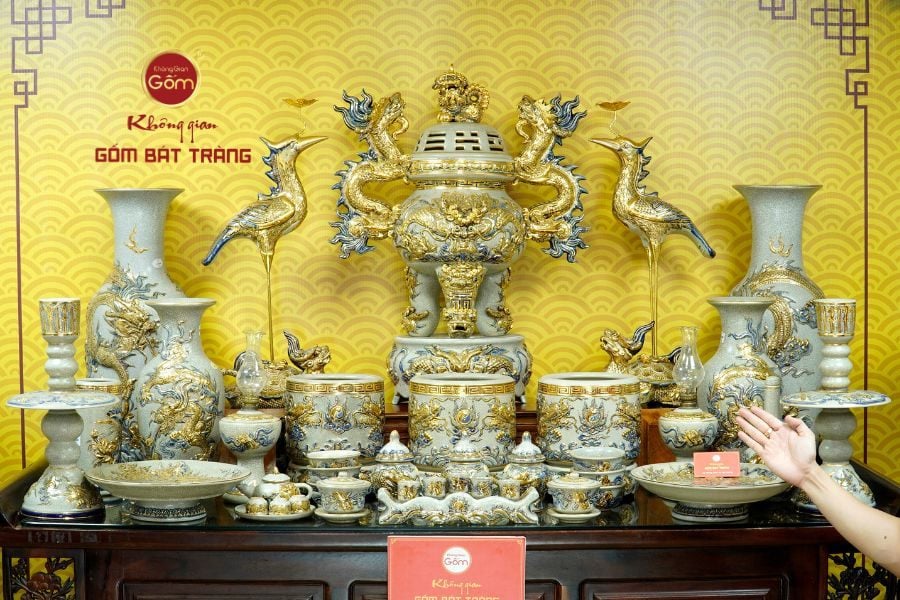 bo-do-tho-men-ran-ve-vang-khong-gian-gom-bat-trang