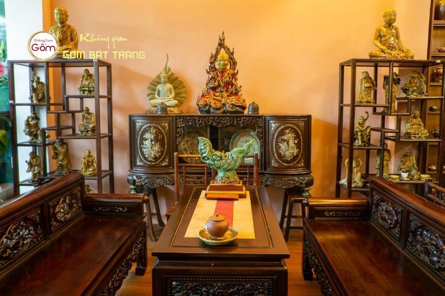cua-hang-khong-gian-gom-bat-trang