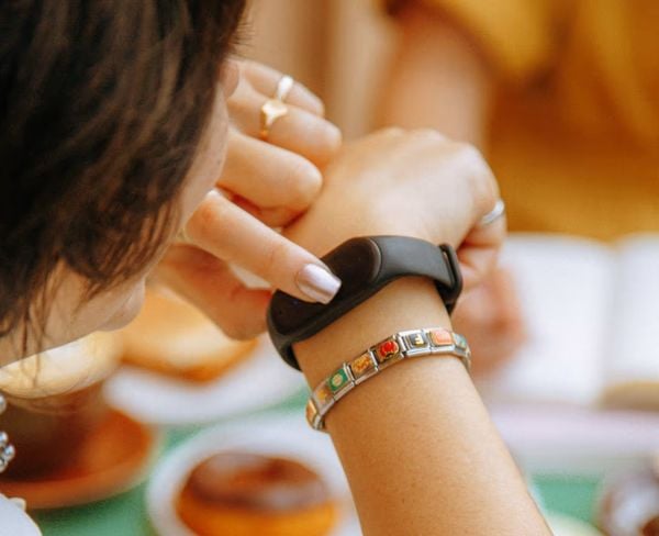 AI Wearables 2025: The 6 Most Interesting Devices and How They Fit Into Real Life