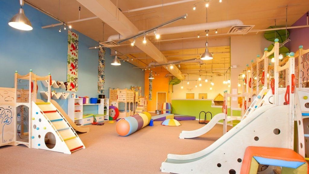 Xây dựng khu vui chơi trẻ em.