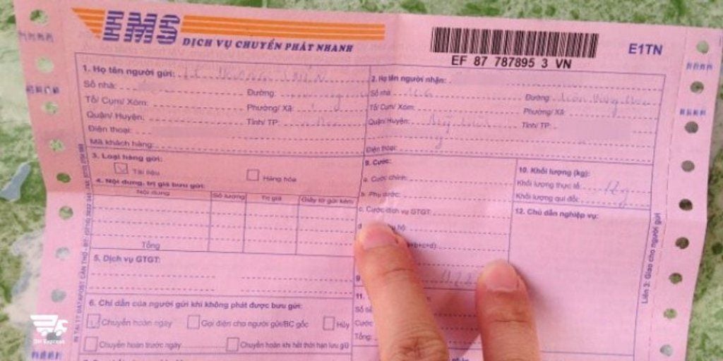 Biên nhận chuyển phát nhanh hàng hóa bưu điện