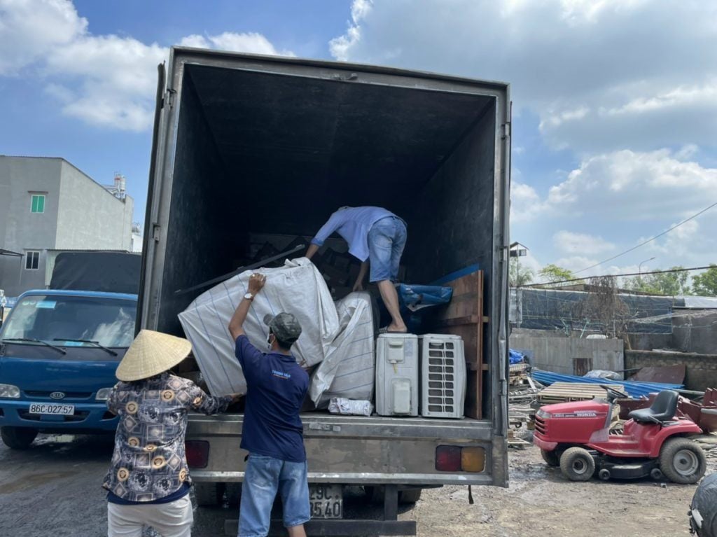 Chành xe Vũng Tàu tiếp nhận đa dạng hàng hóa