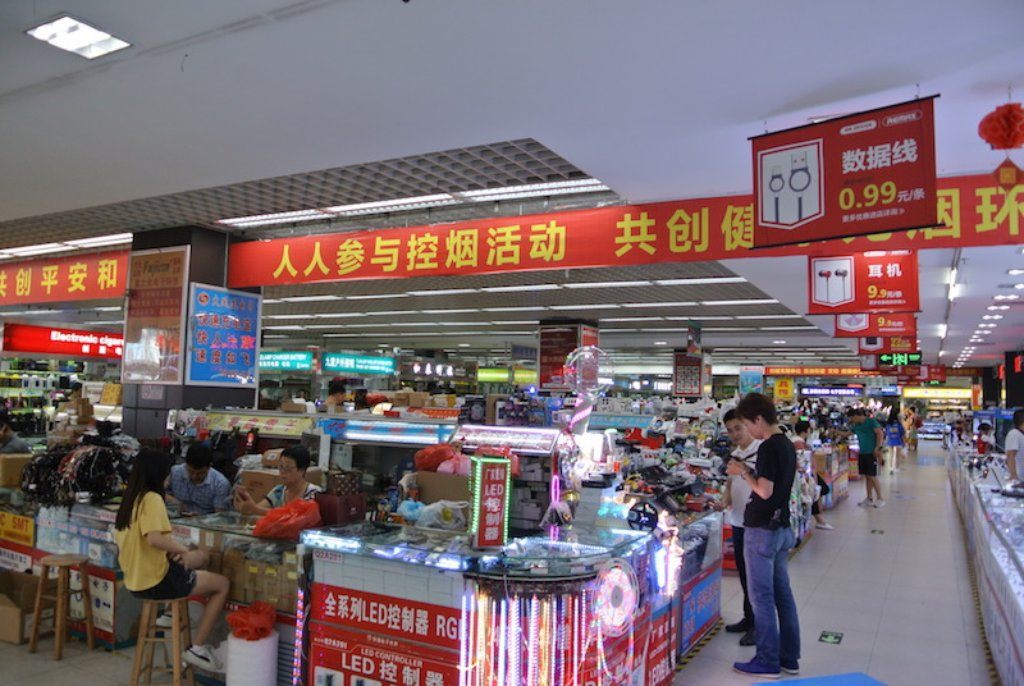 Hàng Quảng Châu được nhiều người chọn kinh doanh.