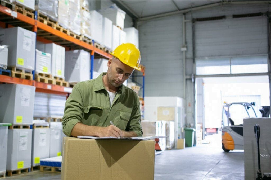 Quản lý kho hiệu quả giúp shop định hướng bán hàng thông minh.