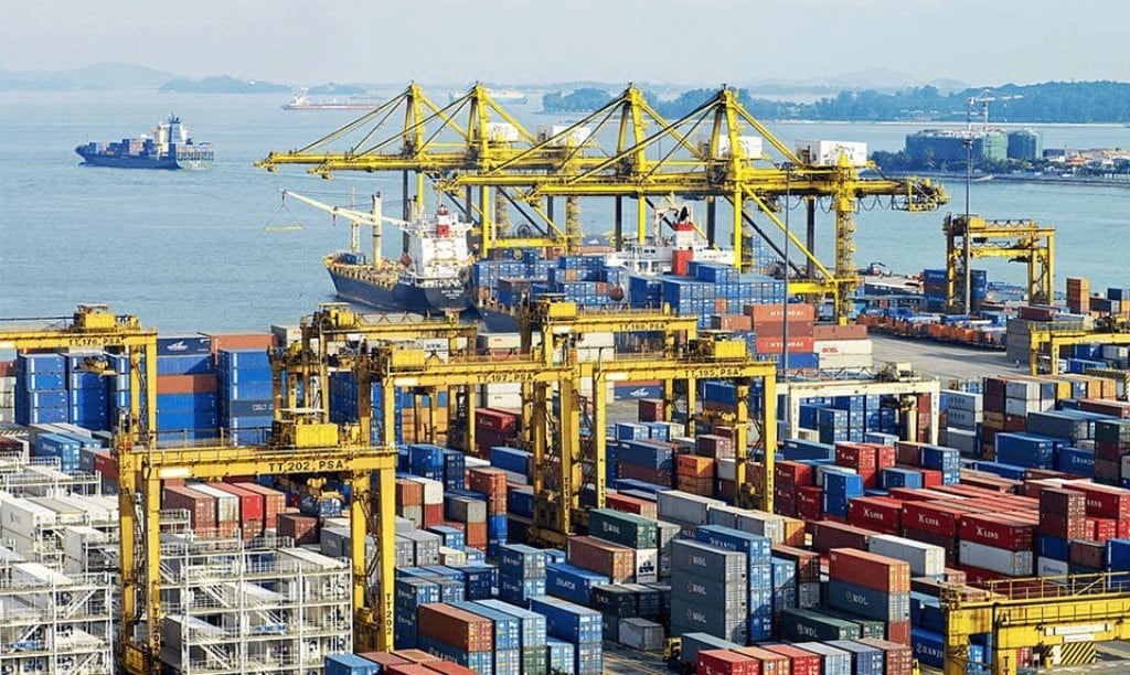 Vận tải hàng hóa đường biển giúp giao thương trong và ngoài nước dễ dàng hơn