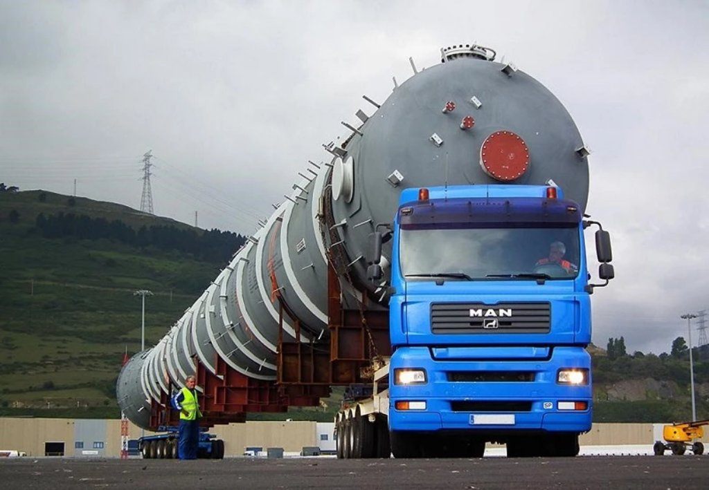 Xe siêu trường siêu trọng cần có giấy phép lưu hành