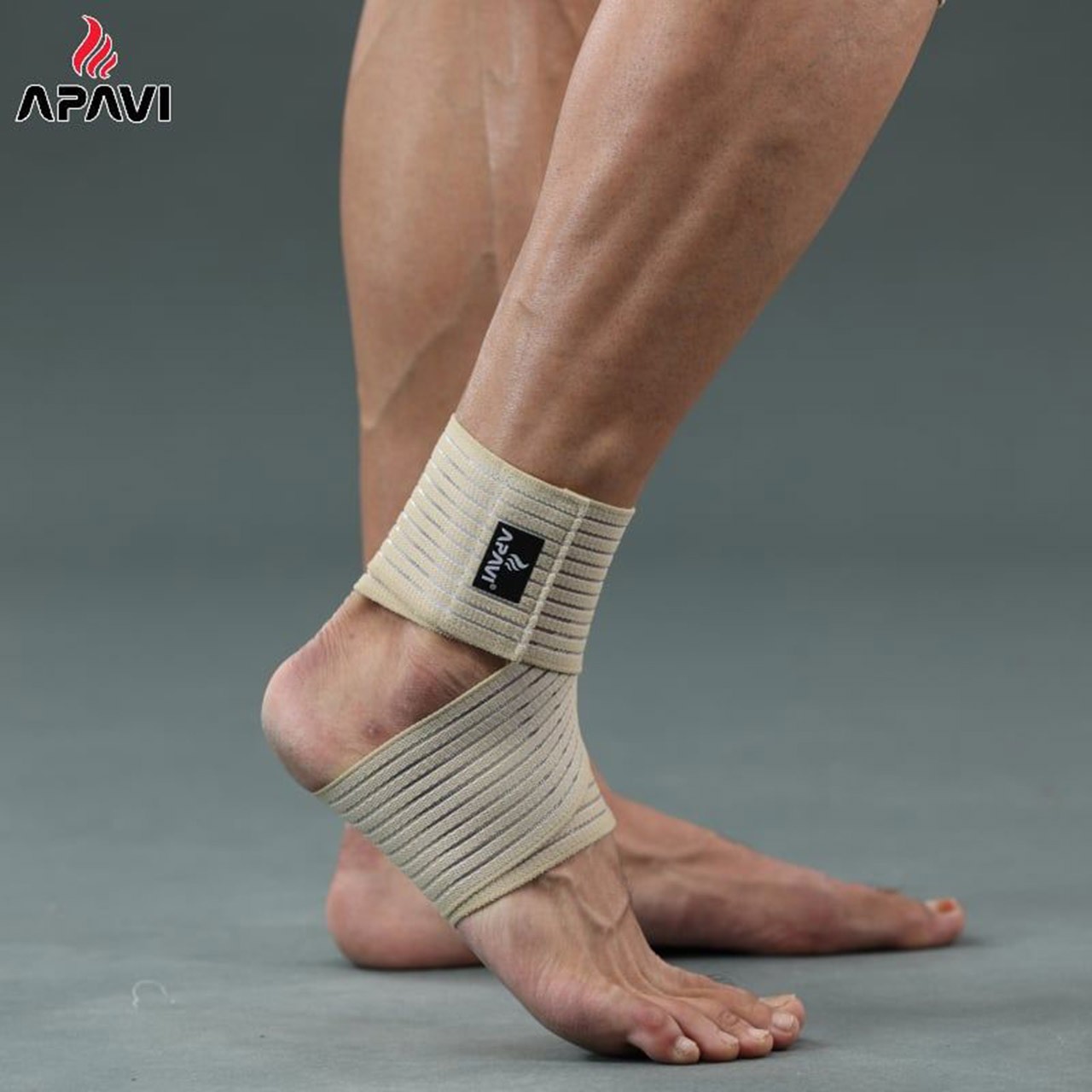 Băng quấn chống lật cổ chân