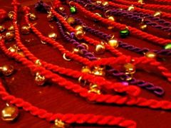 thánh giá, dây chuyền thánh giá ý, mặt dây chuyền thánh giá, quà tặng công giáo, bí quyết phối trang phục, phụ kiện công giáo