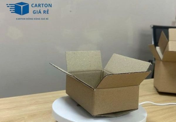 Hộp carton nắp đối
