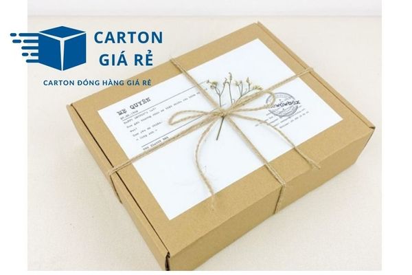 Hộp giấy quà tặng