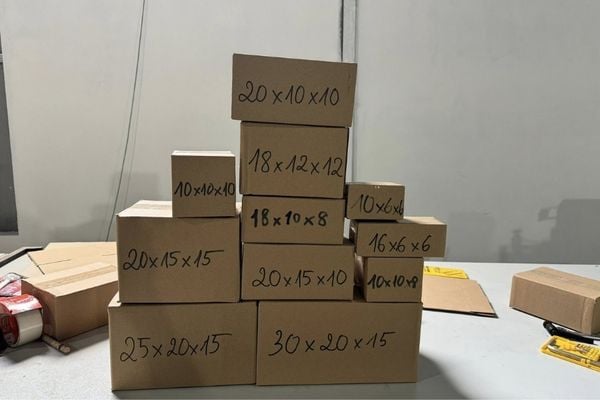 Hộp carton nắp đối