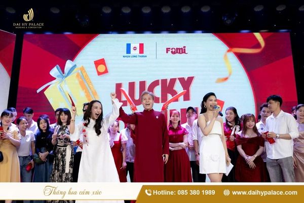 Thiết kế kịch bản riêng cho tiệc tân niên doanh nghiệp