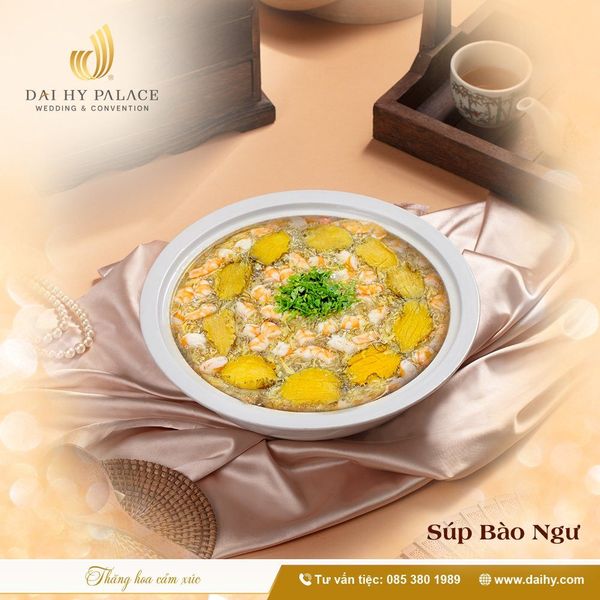 Ẩm thực tại nhà hàng tiệc cưới