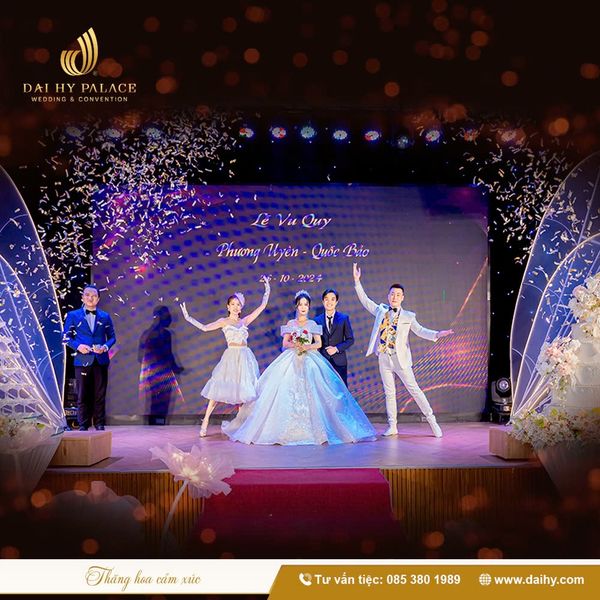 Nghi lễ tại nhà hàng tiệc cưới