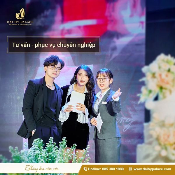 Dịch vụ trọn gói tại Đại Hỷ Palace giúp cặp đôi tiết kiệm chi phí và yên tâm có buổi tiệc chỉn chu.