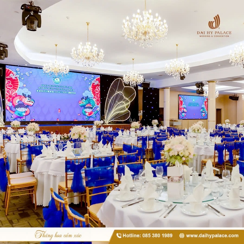Không gian tiệc Hội - Họ sang trọng tại Đại Hỷ Palace