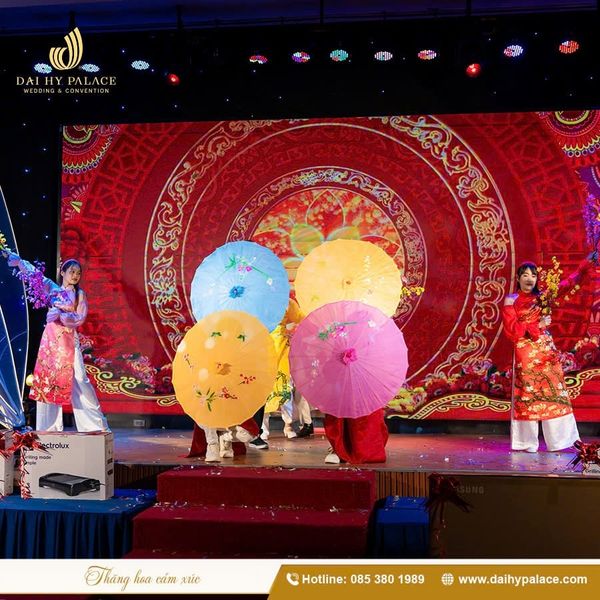 Hệ thống sân khấu Year End Party tại Đại Hỷ Palace