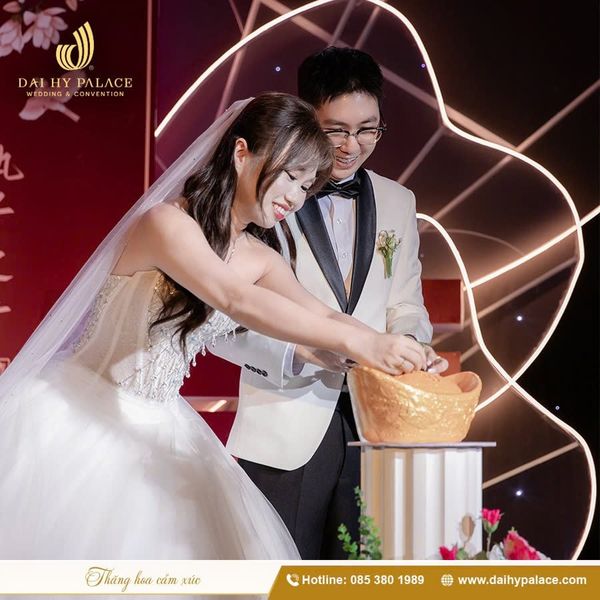 Tiệc cưới sang trọng và ấm áp tại Đại Hỷ Palace