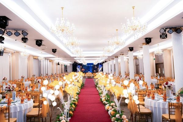Tiệc tất niên Đại Hỷ Palace