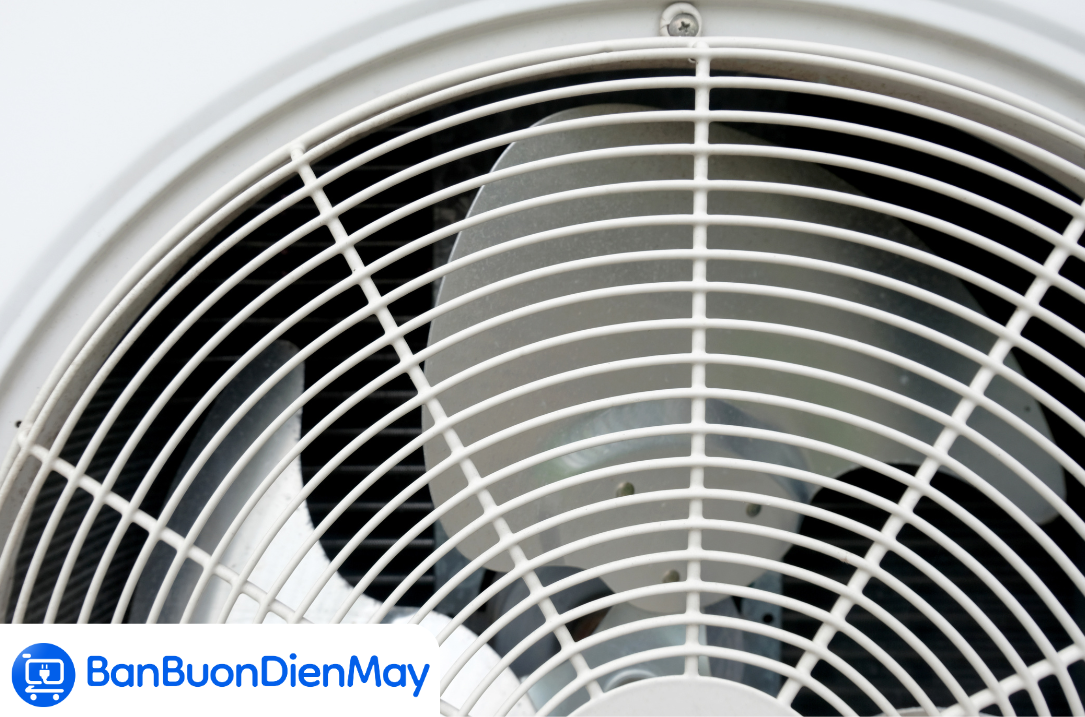 Quạt dàn nóng hoặc tụ điện hỏng