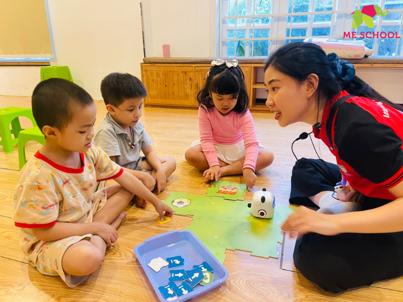 Nhấn vào ảnh để phóng to dạy trẻ 5 tuổi học chữ