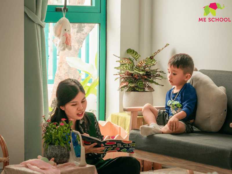 Dấu hiệu nhận biết khi nào con đã thực sự sẵn sàng đi nhà trẻ vui chơi cùng bạn