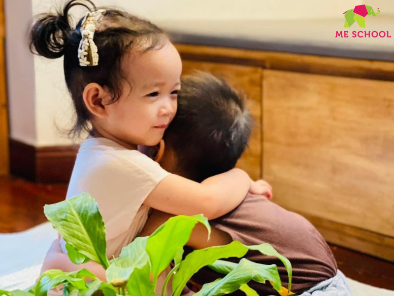 ứng phó khủng hoảng trẻ lên 2