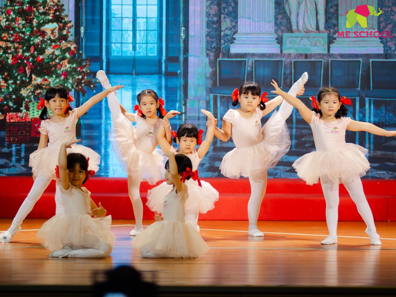 vận động thô là gì