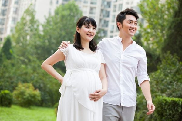 Chồng lắng nghe, thấu hiểu vợ