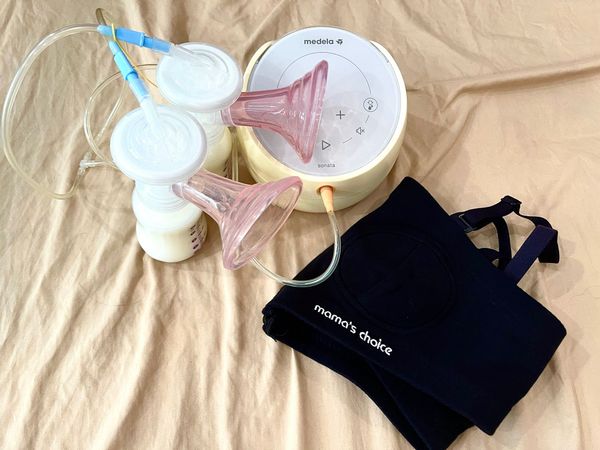 Phễu silicone và áo hút sữa rảnh tay