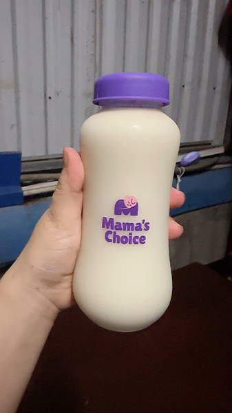 Lượng sữa tăng với tần xuất bú/hút sữa tăng