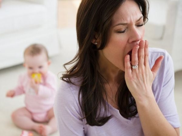 Thiếu ngủ và stress sau sinh
